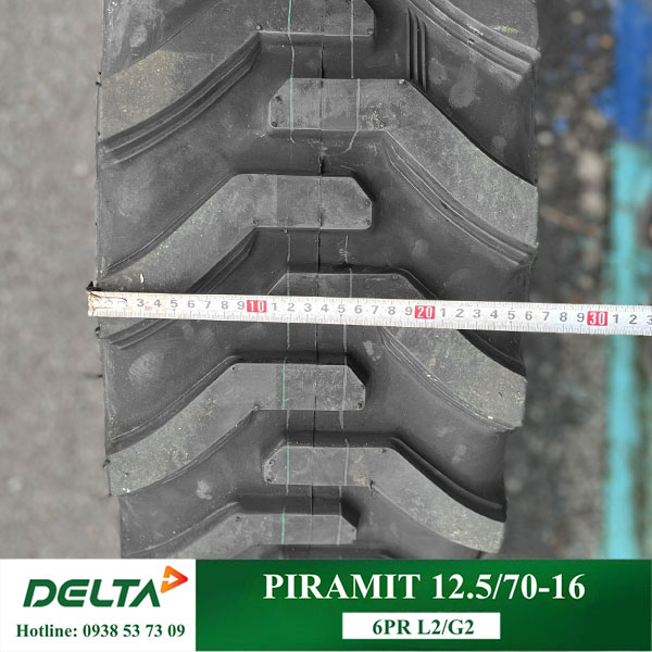 LỐP XÚC LẬT PIRAMIT 12.5/70-16